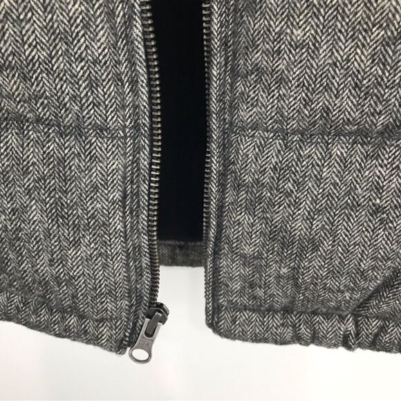 Old Navy Gray Marled Tweed Fleece Lined Zip Up Puffer Vest - Picture 12 of 16